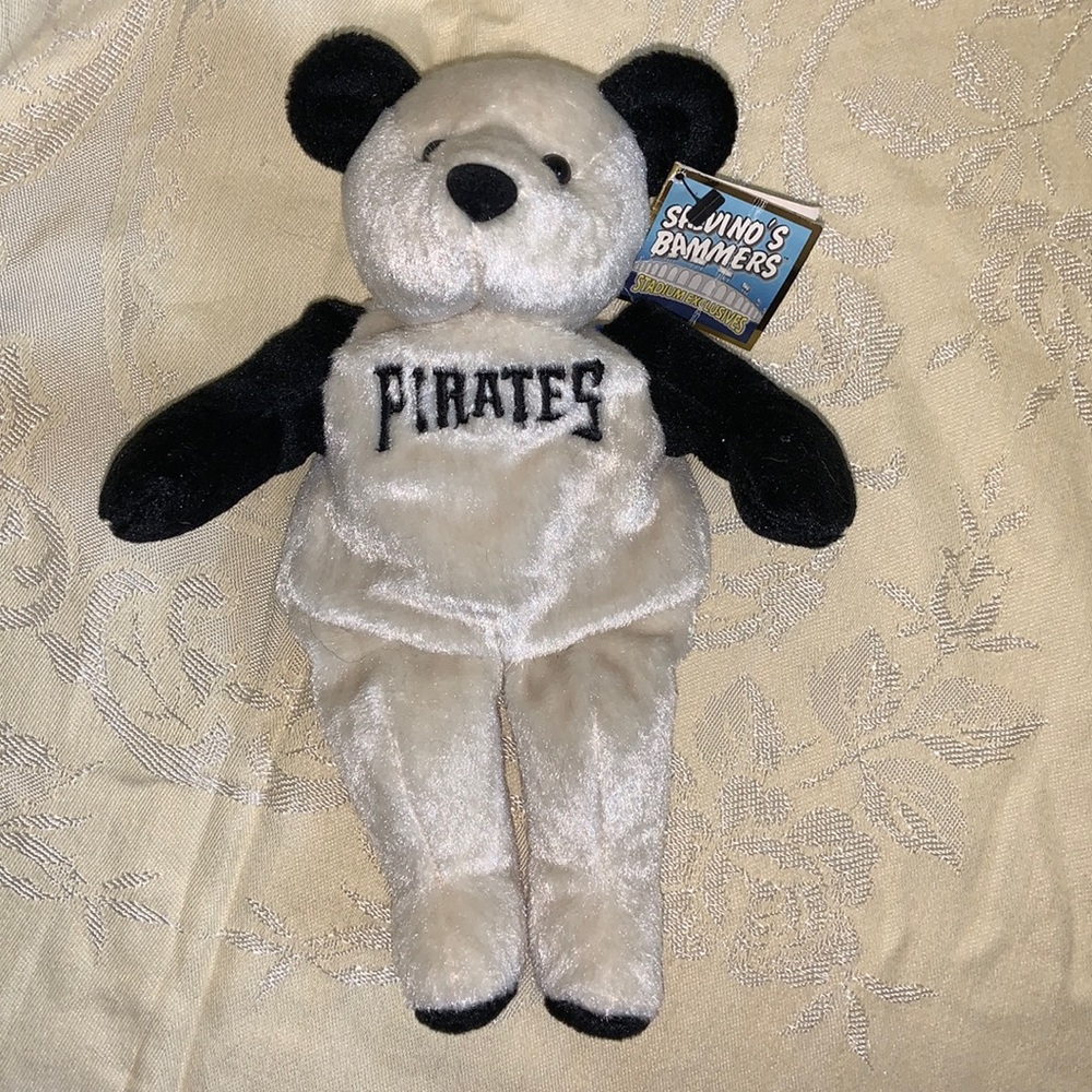 Salvino’s Bammers Pirates Bear